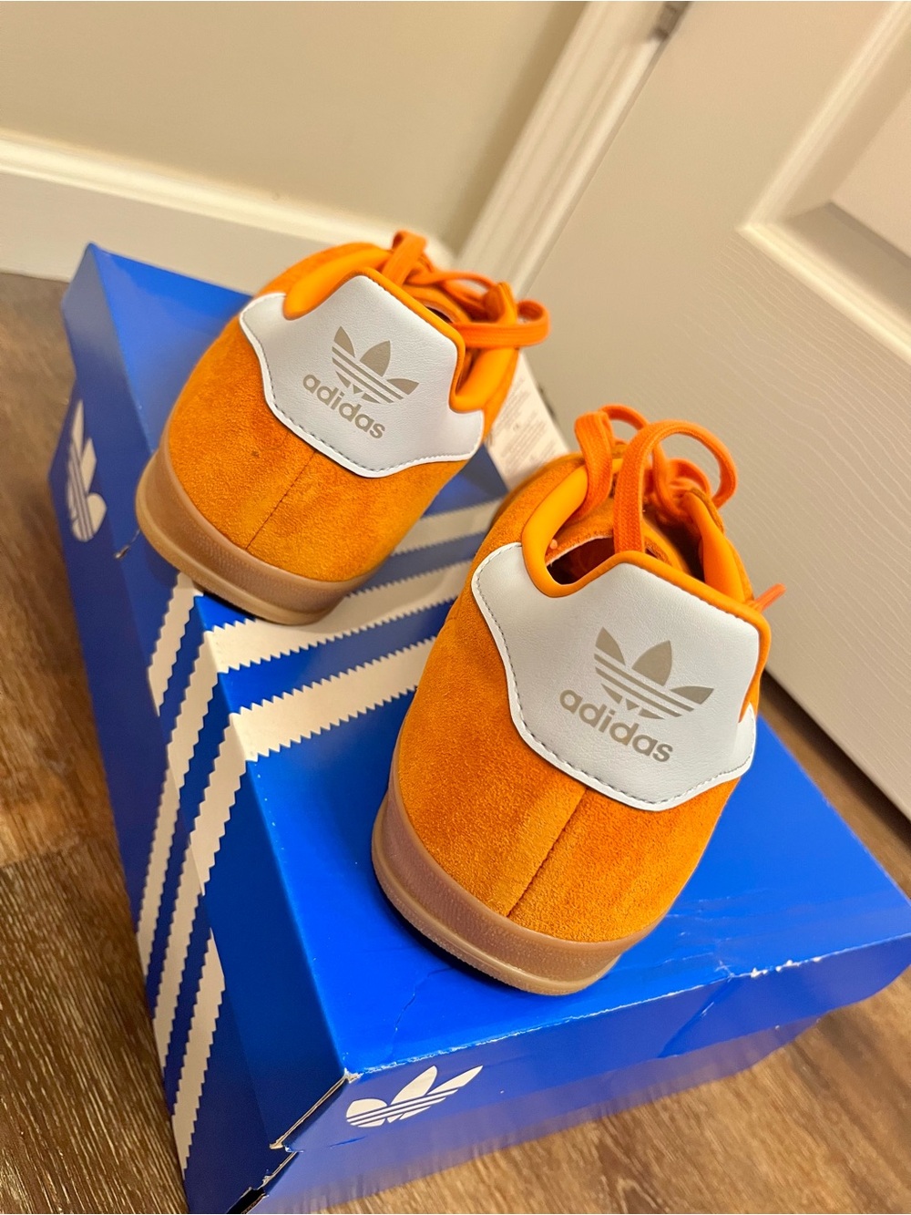 adidas Gazelle Men’s Orange Suede Sneakers with White Stripes - Picture 4 of 5